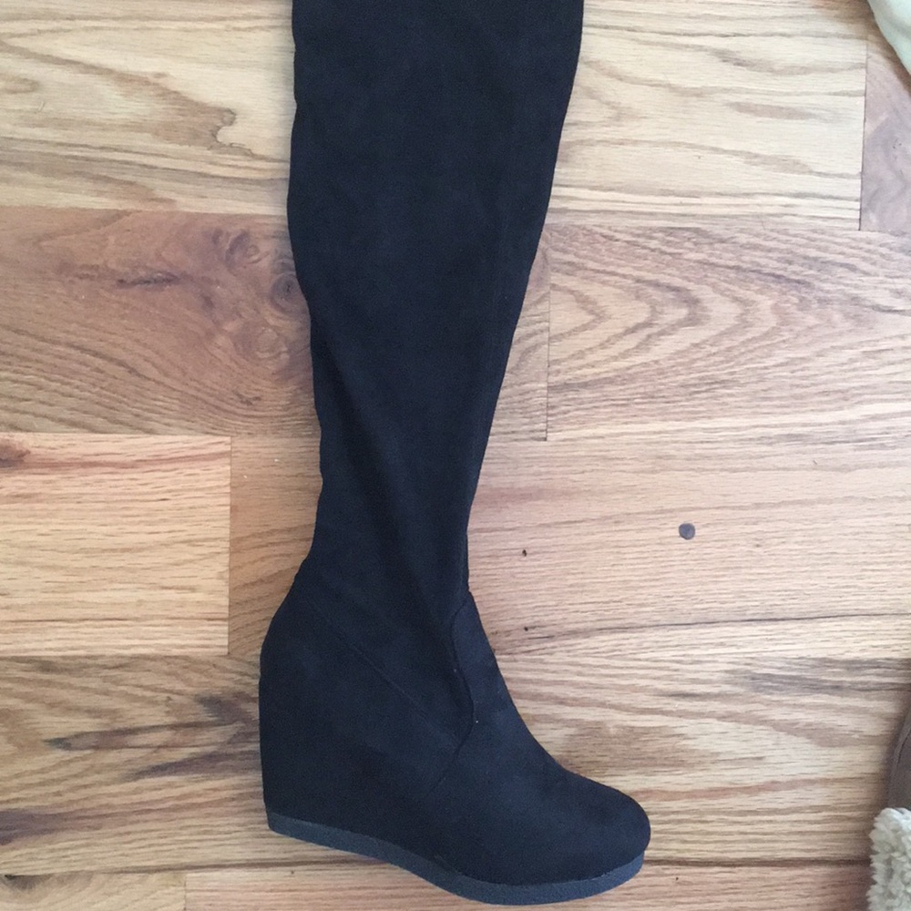 Wedge boots.